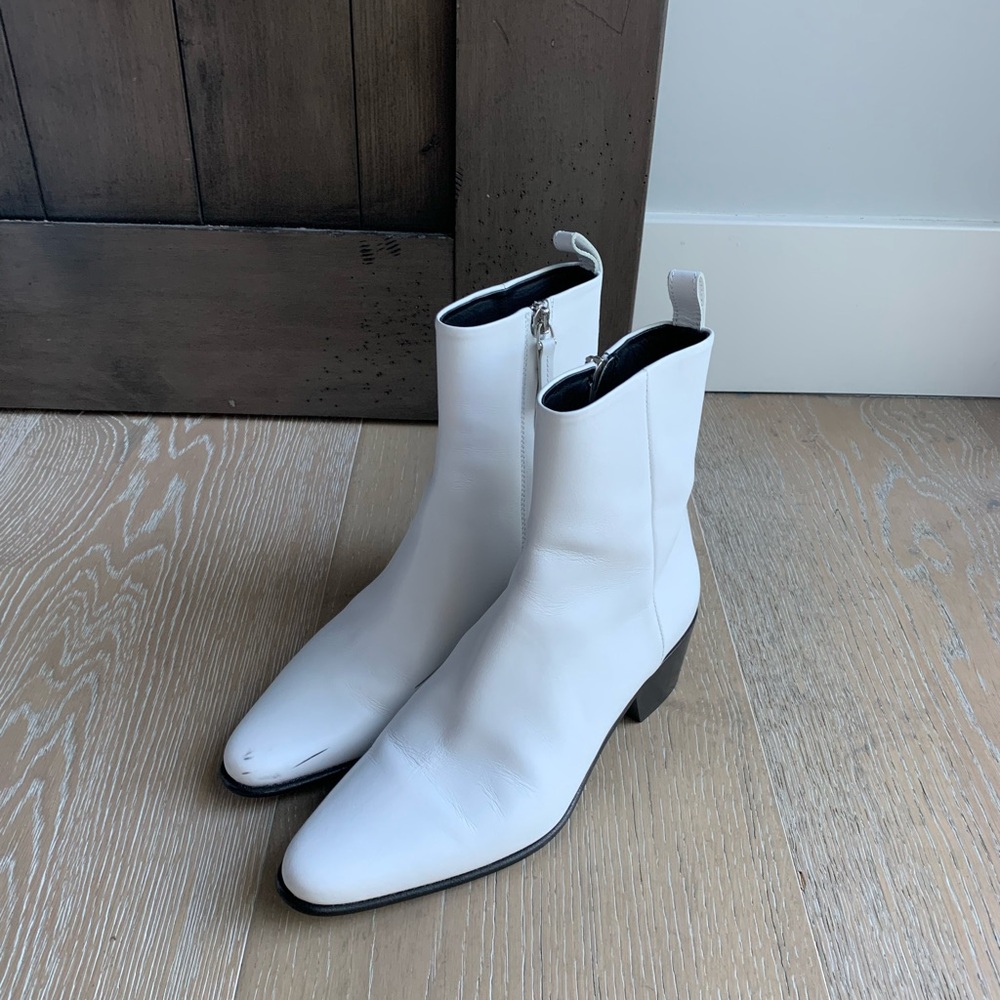 Pierre Hardy White Leather Ankle Boots EU 37